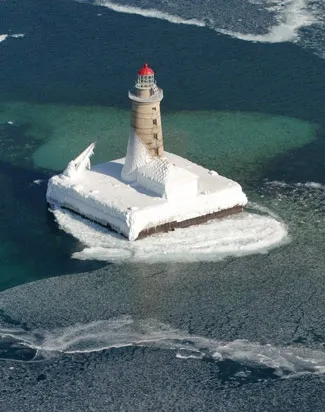 Spectacle Reef Light